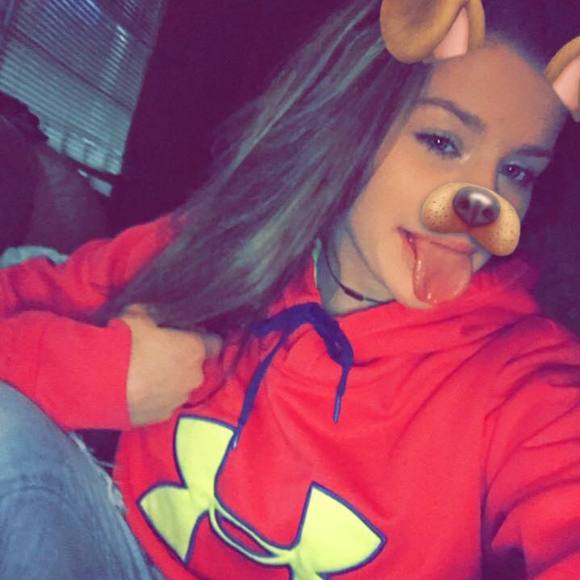 Meet your Posher, Abby - Picture 1 of 1